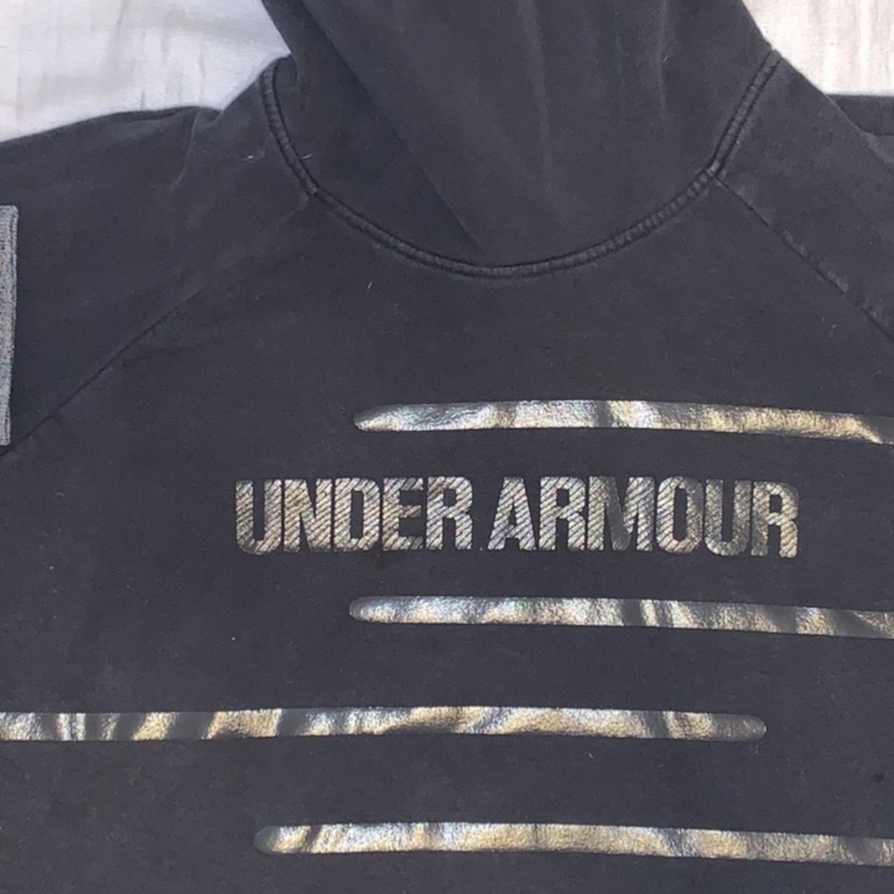 🤾‍♂️Under Armour Threadborne Hoodie 💯